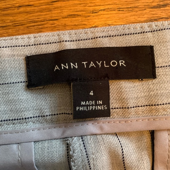 Ann Taylor Grey Pinstripe Strait Leg Slacks - Picture 5 of 7